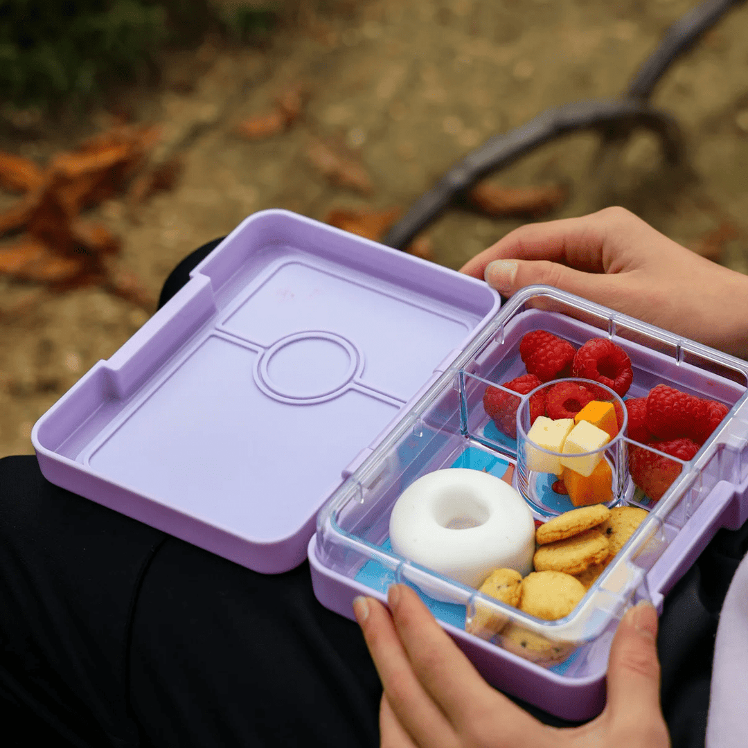 Yumbox Snack - Madkasse med 3 rum - Lavande purple - Unicorn bakke